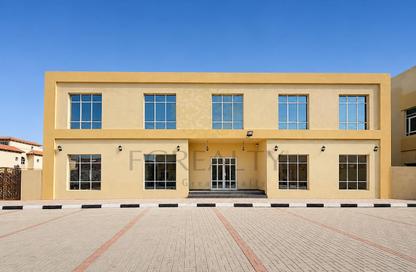 Compound - 6 Bedrooms - 5 Bathrooms for rent in Umm Salal Ali - Umm Salal Ali - Doha