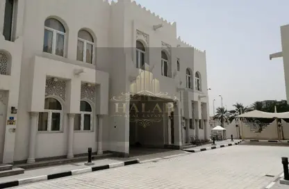Compound - 5 Bedrooms - 5 Bathrooms for rent in 35 West Bay - West Bay - Doha