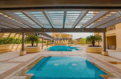 Apartment - 2 Bedrooms - 3 Bathrooms for rent in East Porto Drive - Porto Arabia - The Pearl Island - Doha
