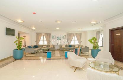 Apartment - 2 Bedrooms - 3 Bathrooms for rent in East Porto Drive - Porto Arabia - The Pearl Island - Doha