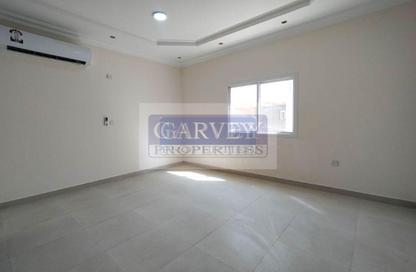 Apartment - Studio - 1 for rent in Al Wajba Street - Lejbailat - Doha