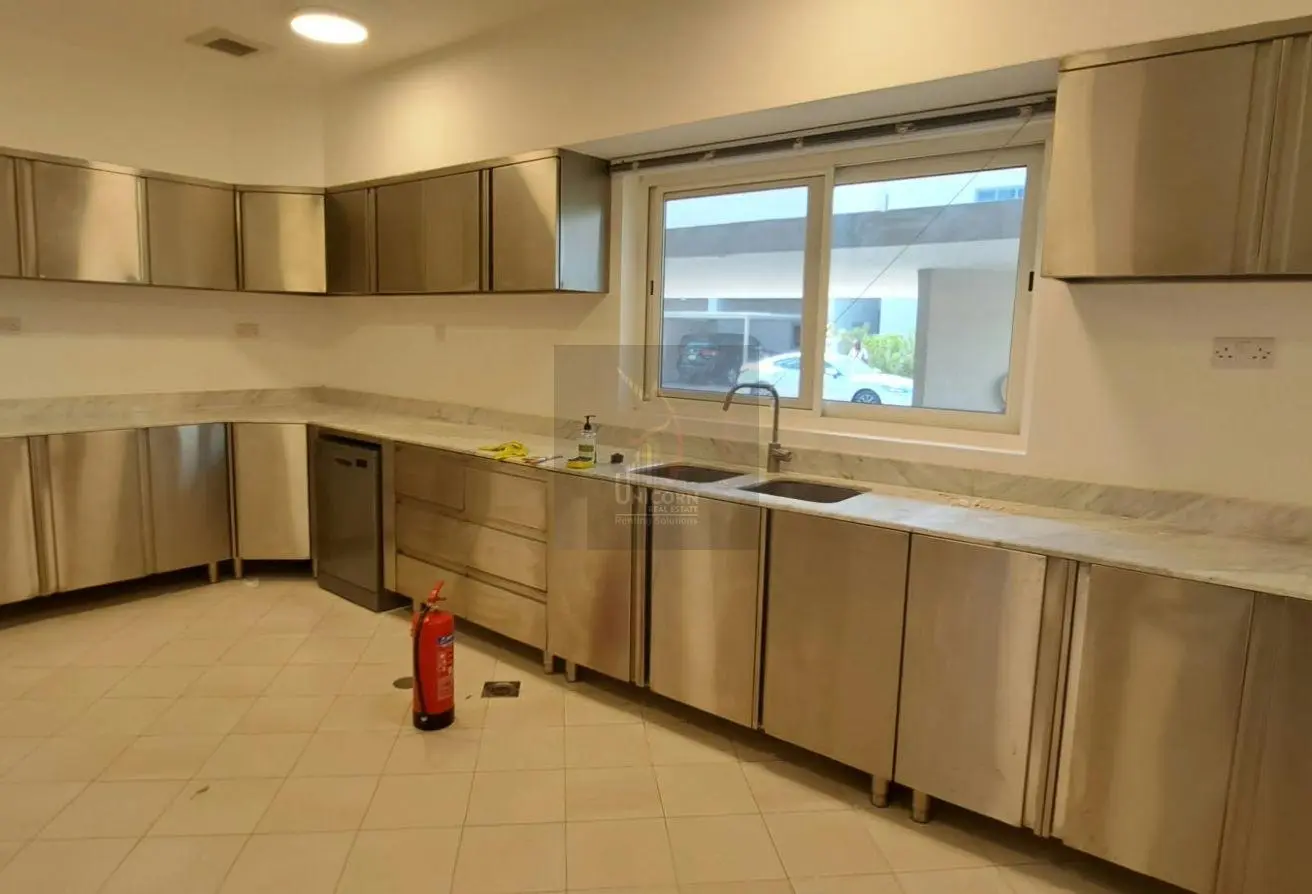 64201463 - Property Main Image