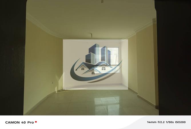 52593246 - Property Main Image