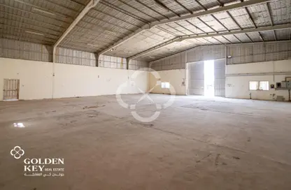Warehouse - Studio - 1 Bathroom for rent in Industrial Area 5 - Industrial Area - Industrial Area - Doha