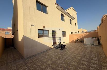 Villa - 6 Bedrooms - 6 Bathrooms for rent in Ain Khaled Villas - Ain Khaled - Doha Villa - 6 Bedrooms - 6 Bathrooms for rent in Ain Khaled Villas - Ain Khaled - Doha