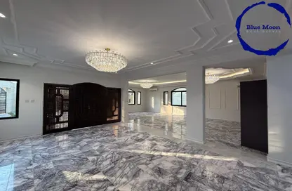 Villa - 6 Bedrooms - 7 Bathrooms for rent in Al Markhiya Street - Al Markhiya - Doha