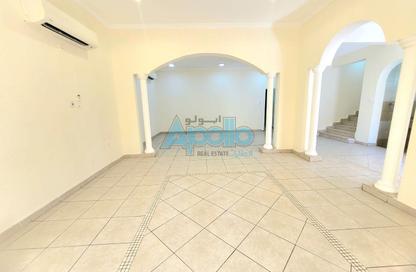 فيلا - 3 غرف نوم - 4 حمامات للايجار في باب الريان - مريخ - المريخ - الدوحة