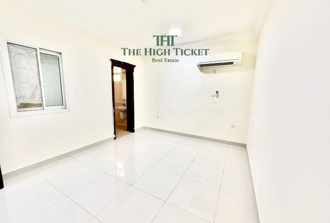 57887842 - Property Image 3