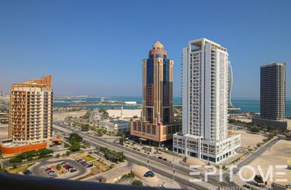 Apartment - 2 Bedrooms - 3 Bathrooms for rent in Marina Tower 21 - Marina District - Lusail