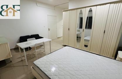 Apartment - Studio - 1 Bathroom for rent in Najma 28 - Ibn Dirhem Street - Najma - Doha