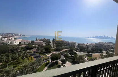 Apartment - Studio - 1 Bathroom for rent in The Pearl Island - Doha