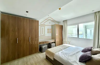 Apartment - 2 Bedrooms - 3 Bathrooms for rent in Citadel Corniche 72 - C-Ring - Doha