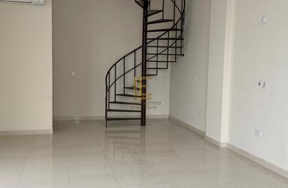 Shop - Studio - 1 Bathroom for rent in Souk Al gharaffa - Al Gharrafa - Doha