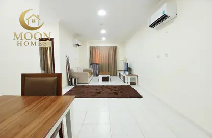 Apartment - 1 Bedroom - 1 Bathroom for rent in Umm Ghuwalina - Umm Ghuwailina - Doha