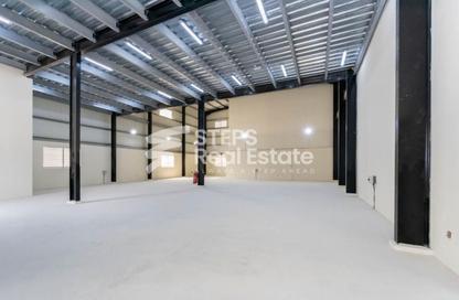 Warehouse - Studio - 3 for rent in East Industrial Street - Birkat Al Awamer - Al Wakra