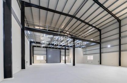Warehouse - Studio - 3 for rent in East Industrial Street - Birkat Al Awamer - Al Wakra