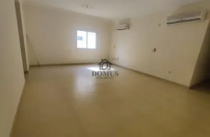 Apartment - 2 Bedrooms - 3 Bathrooms for rent in Anas Street - Fereej Bin Mahmoud North - Fereej Bin Mahmoud - Doha