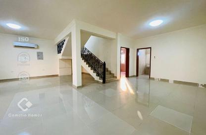 Villa - 4 Bedrooms - 4 Bathrooms for rent in Souk Al gharaffa - Al Gharrafa - Doha