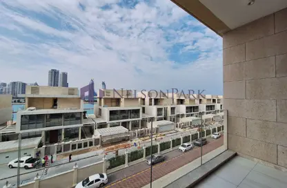 Apartment - 2 Bedrooms - 4 Bathrooms for sale in Crystal Residence - Gewan Island - The Pearl Island - Doha
