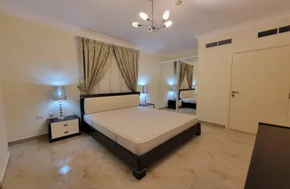 شقة - غرفة نوم - 1 حمام للايجار في شارع سميسمه - أم غويلينا - الدوحة