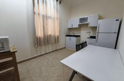 Apartment - Studio - 1 for rent in Izghawa - Izghawa - Doha Apartment - Studio - 1 for rent in Izghawa - Izghawa - Doha