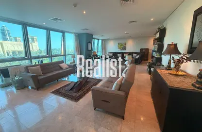 Apartment - 3 Bedrooms - 5 Bathrooms for rent in Zig Zag Tower B - Zig Zag Towers - West Bay - Doha
