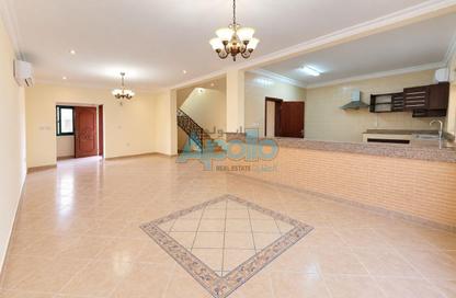 Villa - 5 - 4 for rent in Al Thumama - Al Thumama - Doha