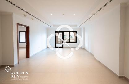 Apartment - 1 Bedroom - 2 Bathrooms for rent in West Porto Drive - Porto Arabia - The Pearl Island - Doha