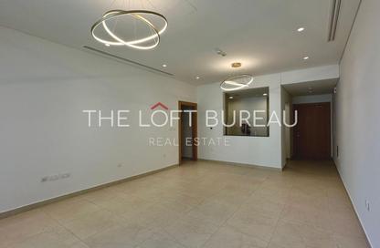 Apartment - 2 Bedrooms - 3 Bathrooms for rent in Floresta Gardens - Floresta Gardens - The Pearl Island - Doha