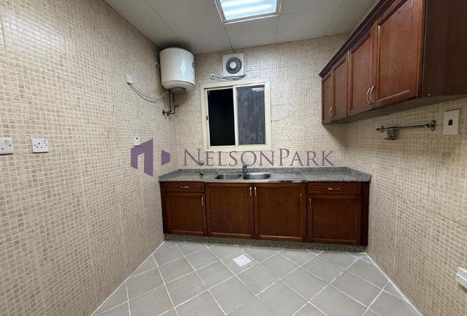 984722 - Property Image 2