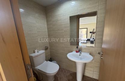 Apartment - 1 Bedroom - 2 Bathrooms for rent in Regency Residence Fox Hills 2 - Lusail Apartment - 1 Bedroom - 2 Bathrooms for rent in Regency Residence Fox Hills 2 - Lusail