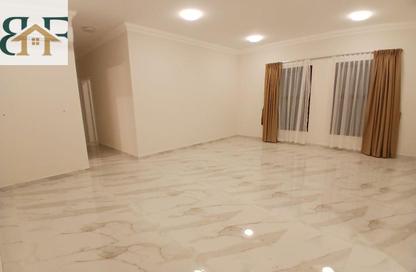 Apartment - 2 Bedrooms - 2 Bathrooms for rent in Fereej Bin Mahmoud North - Fereej Bin Mahmoud - Doha