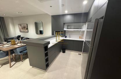 Apartment - 1 Bedroom - 2 Bathrooms for rent in Marina District - Lusail