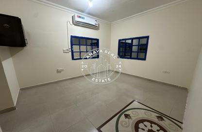 Villa - Studio - 1 Bathroom for rent in Old Airport Road - Old Airport Road - Doha Villa - Studio - 1 Bathroom for rent in Old Airport Road - Old Airport Road - Doha