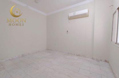 Apartment - 1 Bedroom - 1 Bathroom for rent in Umm Ghuwalina - Umm Ghuwailina - Doha Apartment - 1 Bedroom - 1 Bathroom for rent in Umm Ghuwalina - Umm Ghuwailina - Doha
