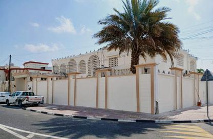 فيلا - غرفة نوم - 1 حمام للايجار في مدينة خليفة جنوب - مدينة خليفة - الدوحة