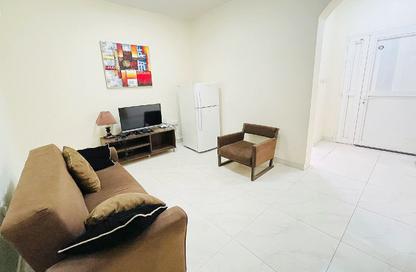 Apartment - 1 Bedroom - 1 Bathroom for rent in CAP 36 - Ain Khaled - Doha