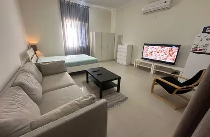 Apartment - Studio - 1 Bathroom for rent in West Bay - West Bay - Doha