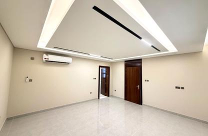 Villa - 6 Bedrooms - 7 Bathrooms for sale in Duhail Villas - Al Duhail - Doha
