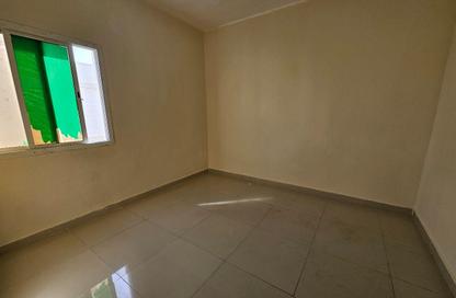 Apartment - 1 Bedroom - 1 Bathroom for rent in Ain Khaled Villas - Ain Khaled - Doha