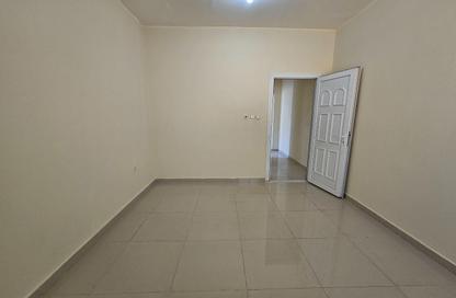 Apartment - 1 Bedroom - 1 Bathroom for rent in Ain Khaled Villas - Ain Khaled - Doha