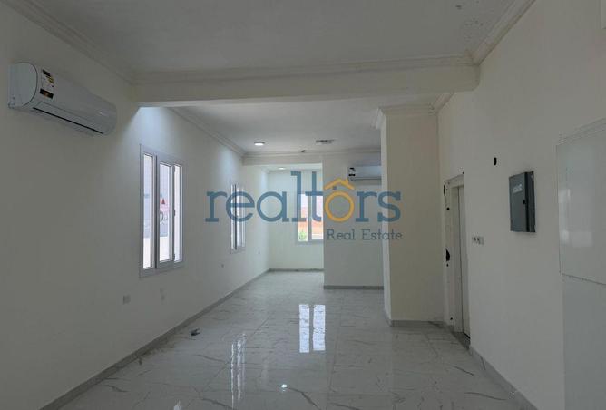 56825776 - Property Main Image