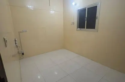 Apartment - 1 Bathroom for rent in Najma - Doha