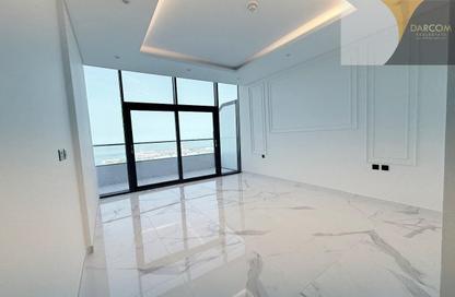 Apartment - 2 Bedrooms - 3 Bathrooms for sale in Lusail Marina Heights - Marina District - Lusail Apartment - 2 Bedrooms - 3 Bathrooms for sale in Lusail Marina Heights - Marina District - Lusail