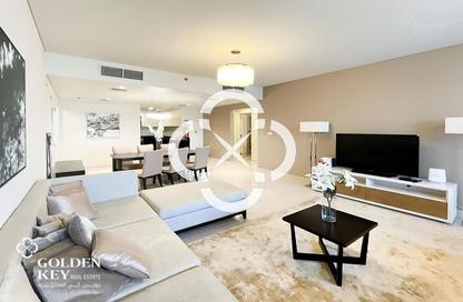 Apartment - 3 Bedrooms - 4 Bathrooms for sale in Burj DAMAC Marina - Marina District - Lusail