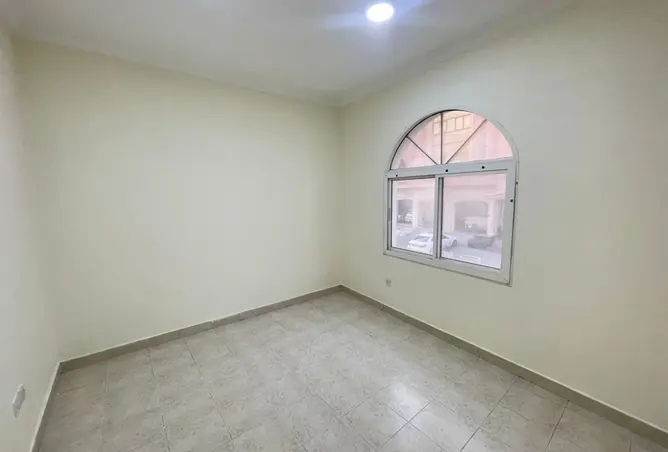 63754105 - Property Image 3