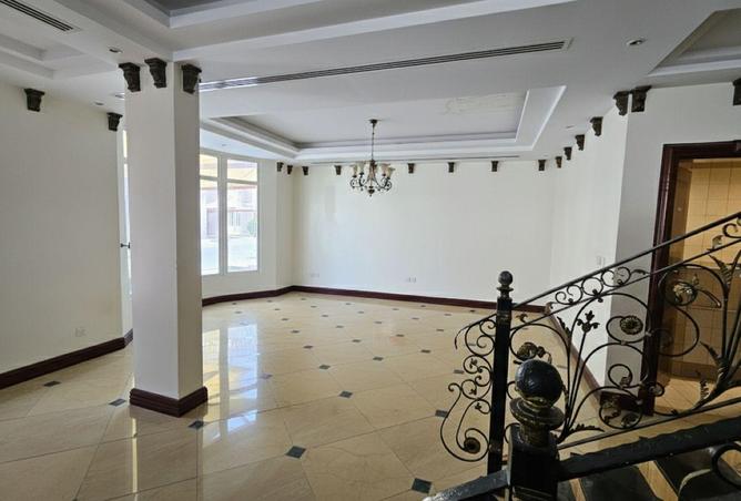 1025880 - Property Image 2