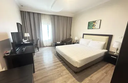 Apartment - 2 Bedrooms - 3 Bathrooms for rent in West Bay Tower - West Bay - West Bay - Doha