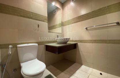 Apartment - 1 - 2 for rent in West Porto Drive - Porto Arabia - The Pearl Island - Doha Apartment - 1 - 2 for rent in West Porto Drive - Porto Arabia - The Pearl Island - Doha