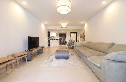 Apartment - 1 Bedroom - 2 Bathrooms for sale in Viva Bahriyah - The Pearl Island - Doha